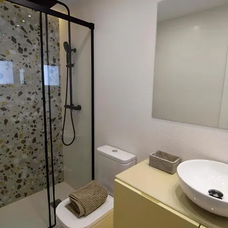 Letmalaga Princesa Huelin Apartman *